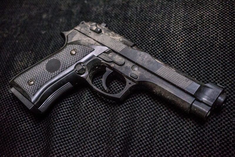 pistole, threats, crime, aggression, single object, violence, semi, weapon, sign, danger, Gun, safety, black color, dust, automatic, black, metal, Metal