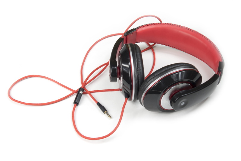 close-up, cut out, 5K, cable, hear, communication, headphones, enjoying, relax, white, entertainment, lifestyle, dance, connection, leisure, equipment