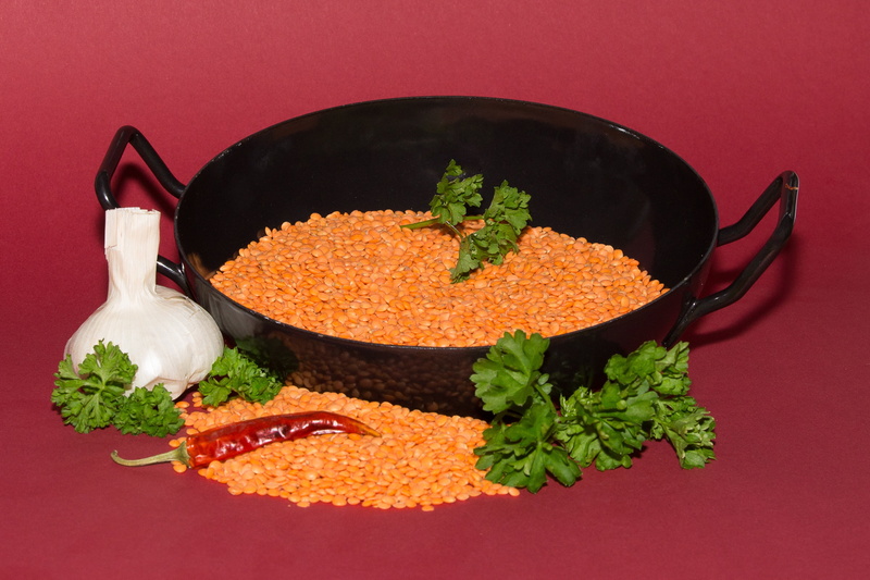 parsley, vegetable, red, food, cord, garlic clove, vegan, spice, ingredient, cooking, dinner, preparation, lenses, vegetarian food, colored background