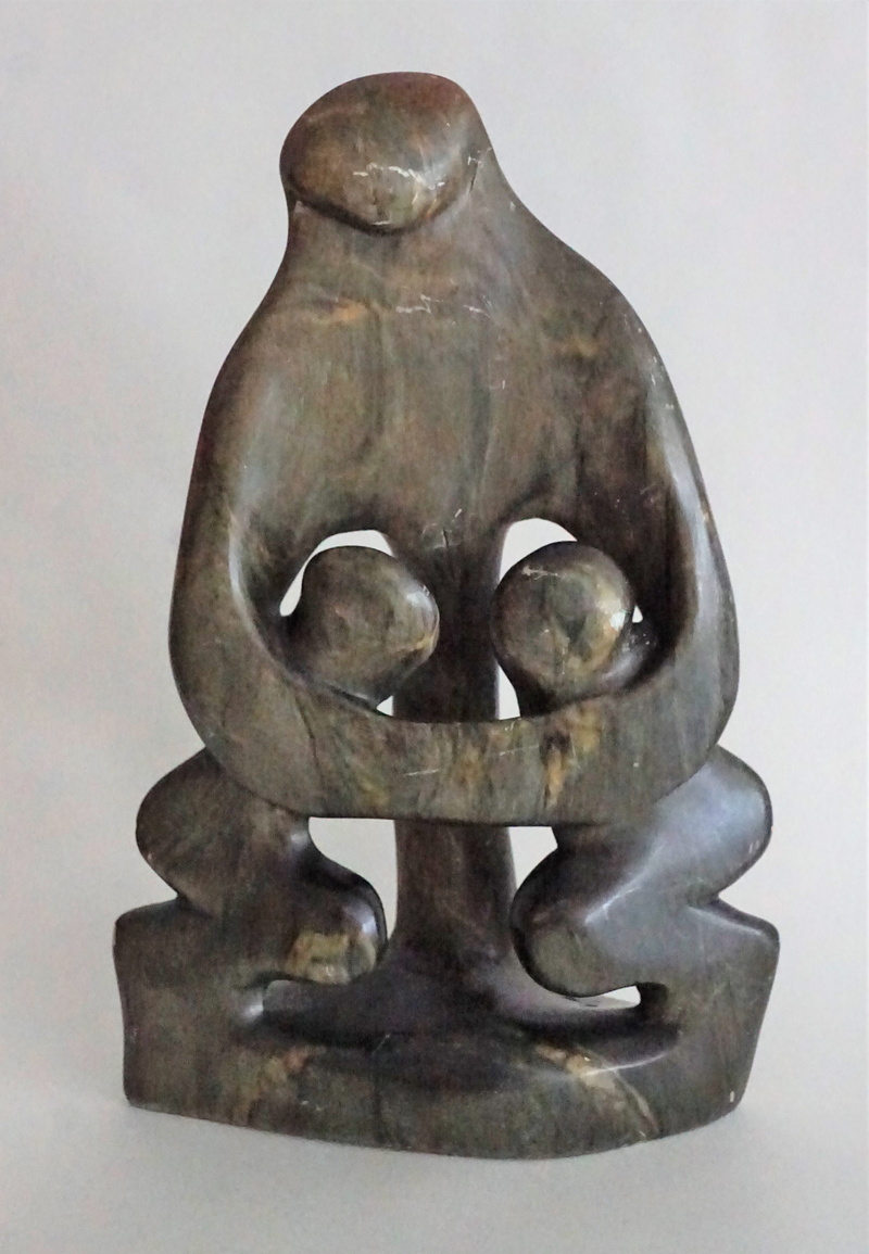 wall - building feature, brothers and sisters, brother, maternity protection, the past, marble, femininity, indoors, pregnant, twin, birth, tinker, single object
