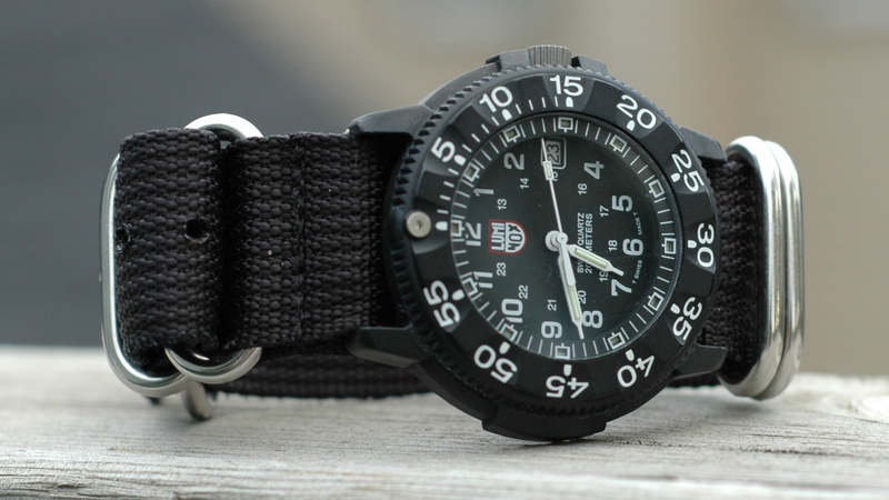 glass, mesh fabric, 1080P, strap, Luminox watch