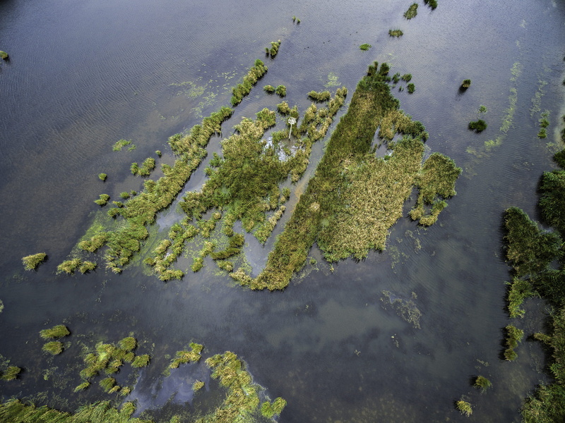 aerial view, photography, high angle view, environment, day, lake, photo, drone view, nature, landscape, water, non-urban scene, tranquil scene, from above