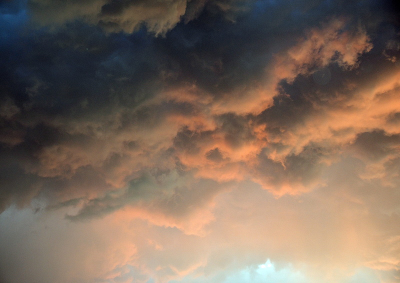 cloud - sky, dramatic sky, Afterglow, tranquil scene, sky, low angle view, awe, dusk, backgrounds, nature, idyllic, blue, white, tranquility, thunderstorm
