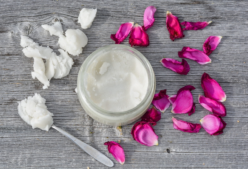 healthy fat, coconut oil, purple, powder, nutrition, food and drink, wellbeing, 2K, white, nature, garlic, spice, high angle view, red, food, oil, pink color