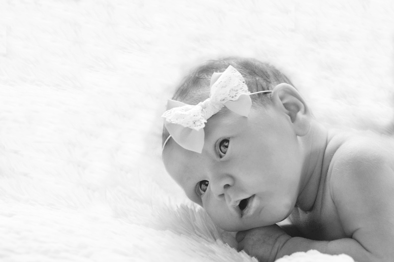 4K, cute, motherhood, feelings, love, innocence, femininity, childhood, portrait, young, pregnancy, lifestyles, white-black, headshot, looking away, newborn baby
