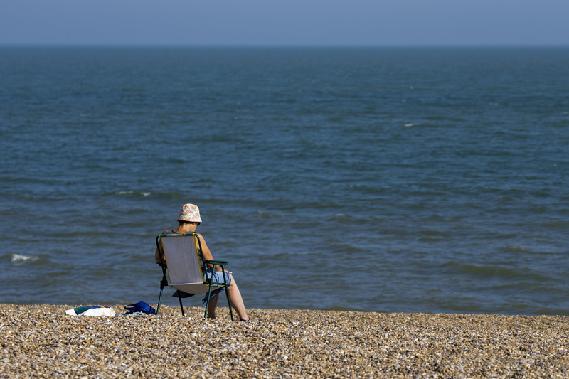 leisure activity, seaside, 4K, trip, sunshine, horizon over water, day, sunny, suffolk, horizon, sitting, land, beach, sky, clear sky, sea, vacations