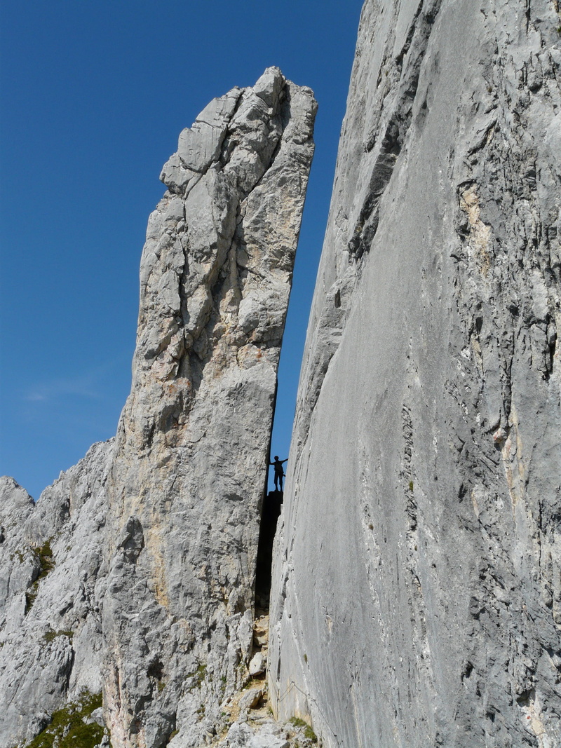 climber, pinnacle, exposed, passage, kufstein tirol, solid, northern limestone alps, low angle view, ridge, breakthrough, lifestyles, formation, imposing