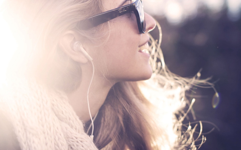 contemplation, profile view, one person, sunglasses, young women, portrait, beauty, hair, young adult, headphones, close-up, 2K, headshot, adult, music