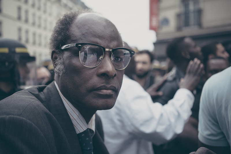 paris, selective, confidence, city, men, adult, 4K, businessman, man, police, rayban, bokeh, males, business Person, near, focus, success, intelectuel