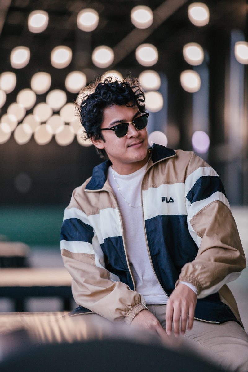 fashion, light, young Men, lifestyles, men, looking, caucasian Ethnicity, necklace, jacket, male, adult, rayban, women, indoors, gold, vintage, streetwear