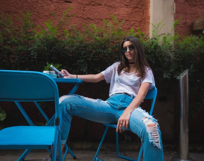 full length, blue, lifestyles, hair, long hair, girlfriend, real people, young women, hairstyle, nature, 2K, model, city, são paulo, young adult, brazil