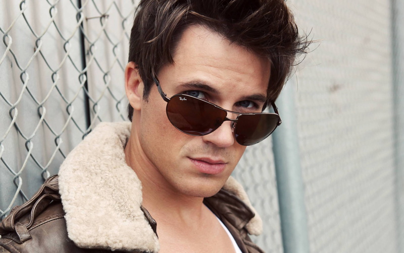 boundary, glasses, real people, hairstyle, s, 1080P, security, Hollywood Celebrities, young adult, sunglasses, hollywood, outdoors, american, Male Celebrities
