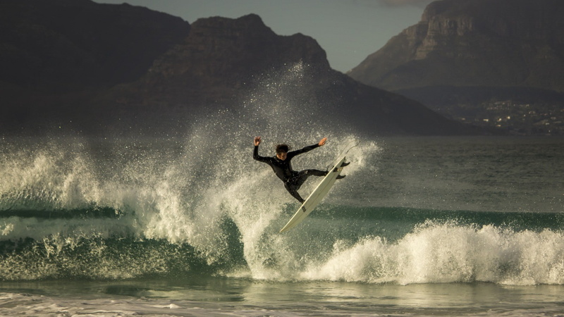 splashing, adventure, sport, water drops, beauty in nature, aquatic sport, skill, 1080P, sea, scenics - nature, power in nature, real people, waterfront