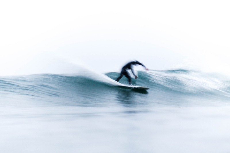 men, leisure activity, water, sport, lifestyles, defocused, ocean, 5K, one person, nature, sea, surfer, board, copy space, activity, extreme Sports, healthy lifestyle