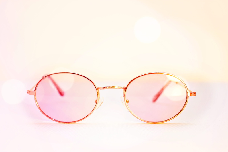 luxury, love, no people, glasses, gold, modern, red, stylish, optometry, pink color, 5K, background, indoors, glass - material, eyewear, studio shot, lens