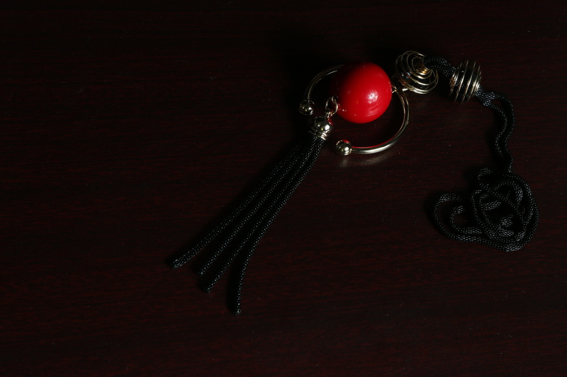 indoors, good, wood - material, overview, sharp, best, food and drink, corkscrew, copy space, still life, sehhilfe, red, metal, 5K, single object, antique