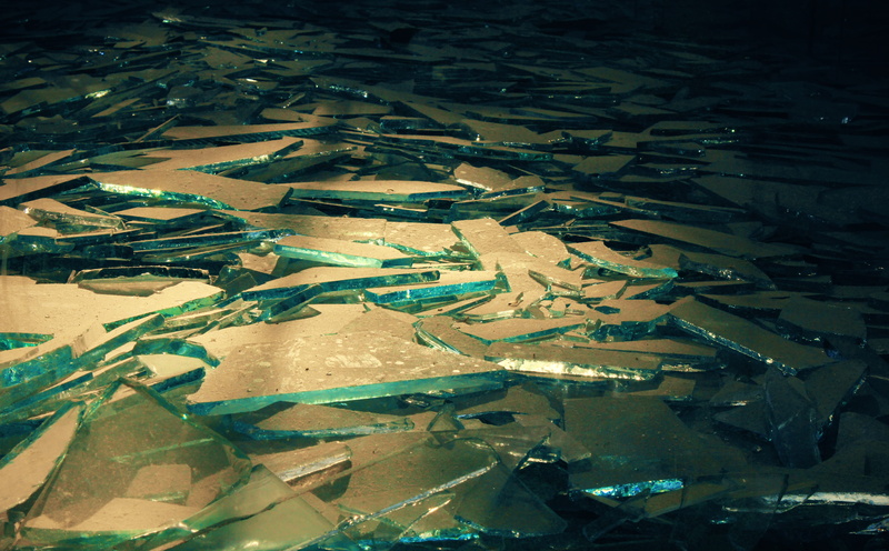 broken, high angle view, broken mirror, field, 5K, crystals, city, nature, night, full frame, farm, recycling, glasses, rural scene, agriculture, water