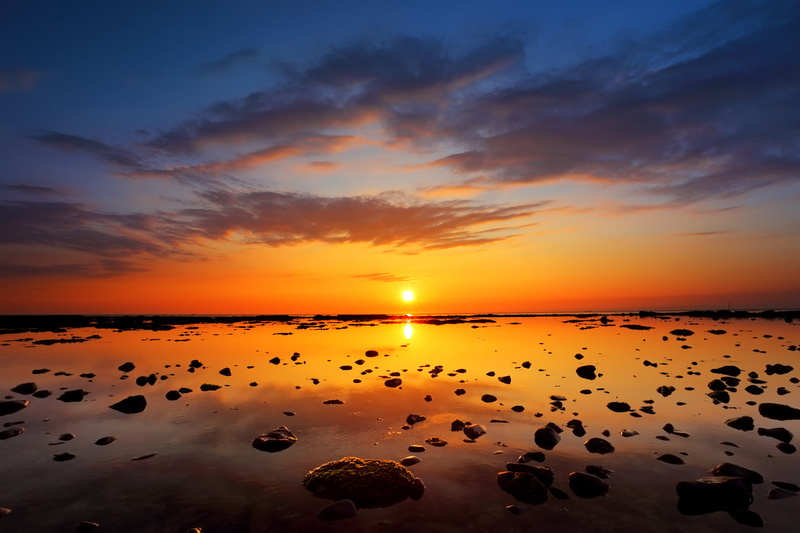 sky, sunrise - Dawn, tide, sun  light, cloud, background, sunlight, nature, rocks, summer, landscape, bodies of water, 720P, sea, beach, bodies, 夕陽, reflection
