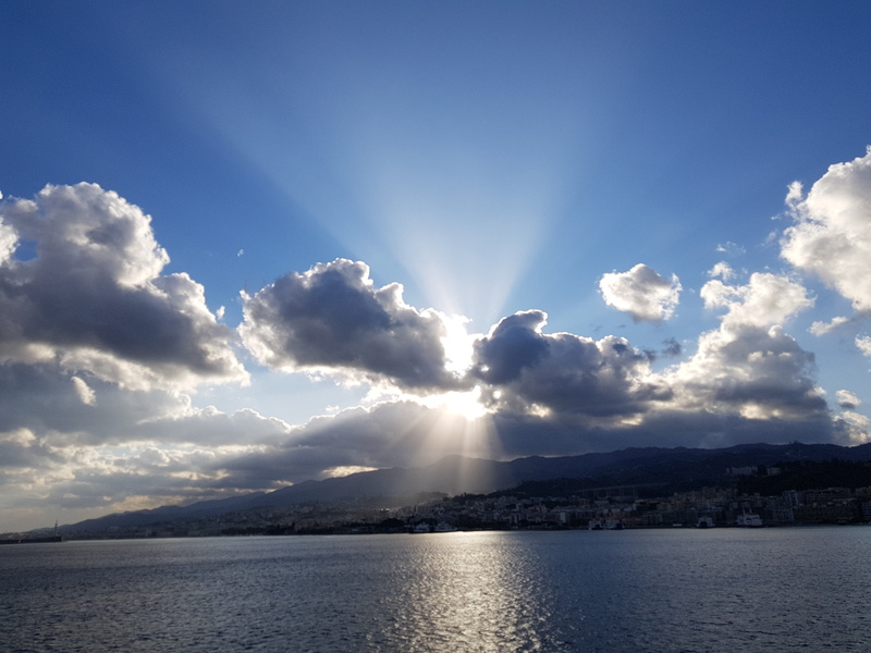 mediterranean, tranquil scene, lake, outdoors, travel, sunbeam, sunset, ship, sea, waterfront, nature, strait, sunlight, tranquility, ferry, schönwetter