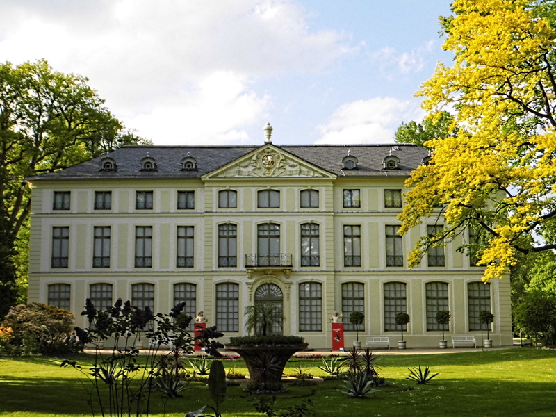plant, history, park lake, outdoors, greiz, building exterior, spring, landscape, built structure, castle, schönwetter, bicycle, wood, places of interest