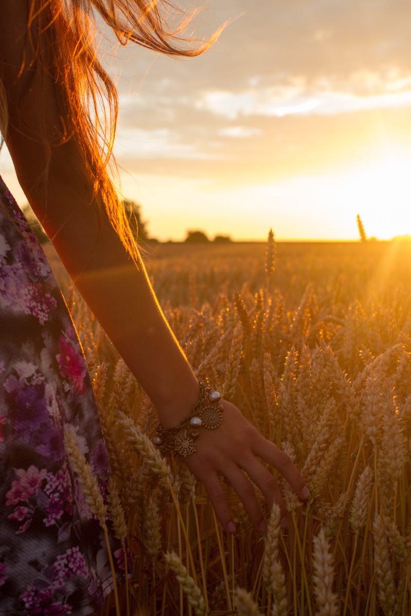 girl, hair, land, landscape, young, outdoors, sunset, female, beauty in nature, environment, silhouette, vacation, standing, hairstyle, nature, lens flare