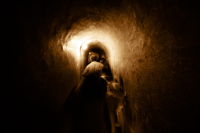 night, people, spirituality, dark, spooky, guide, 5K, fear, ruins, horror, adult, aggression, architecture, illuminated, religion, mystery, mexico, men