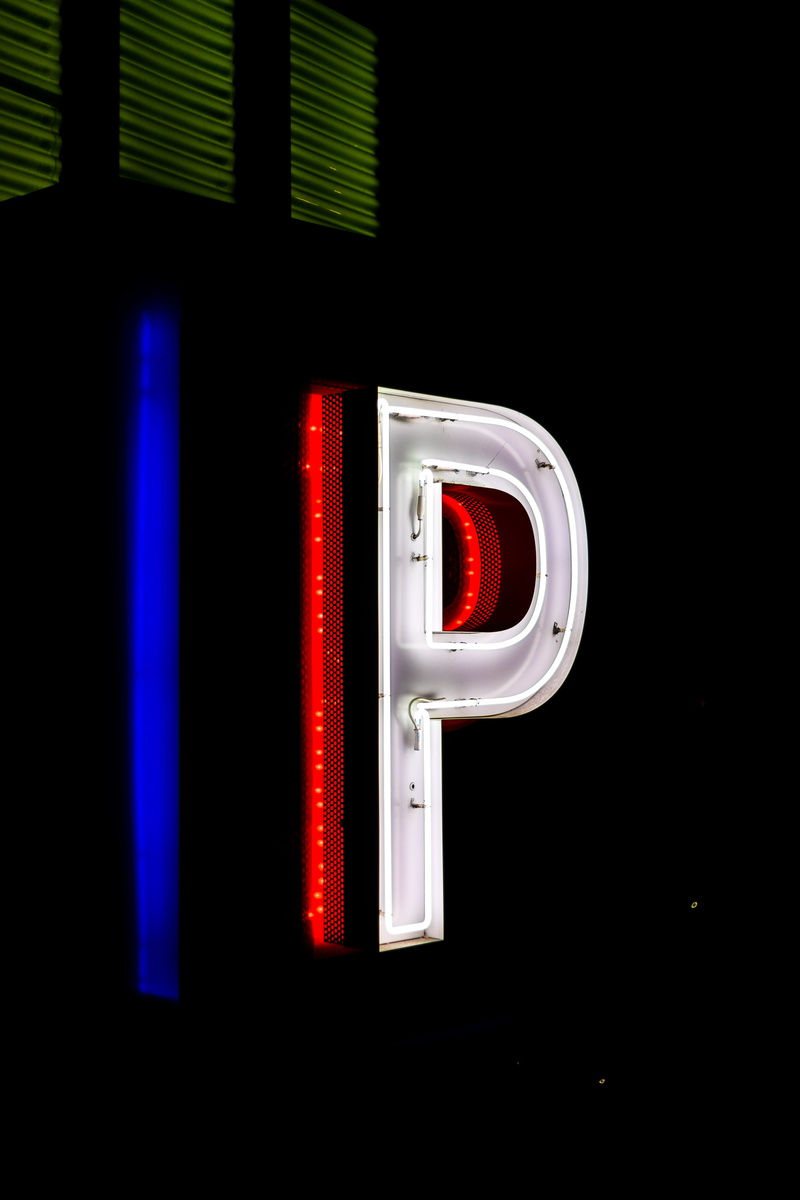 isolated, typescript, chrome, 5K, black Color, alphabet, sign, symbol, text, single Word, signage, neon, isolated On Black, carpark, business, minimal
