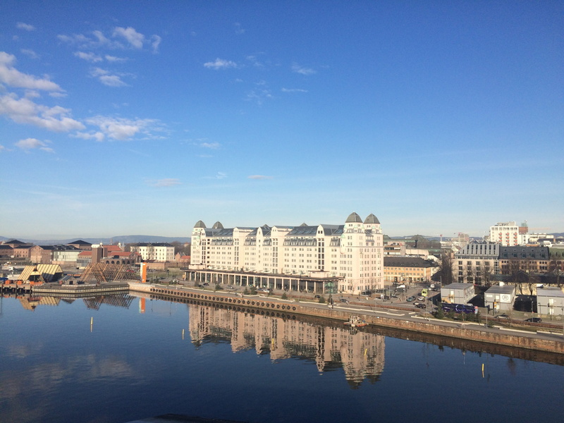 day, sky, luxury, outdoors, reflection, nature, city, 2K, Oslo, cityscape, from oslo opera, Norway, built structure, water, residential district, building exterior