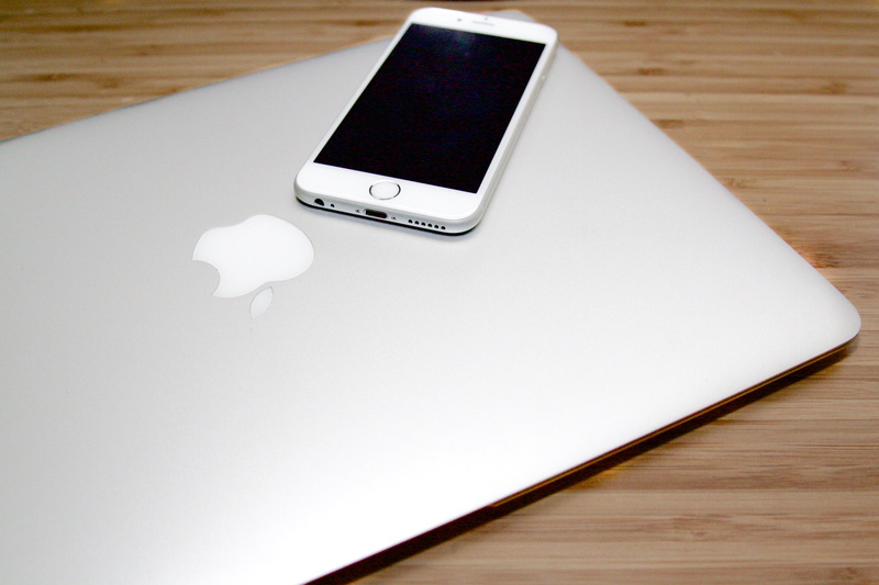 4K, communication, internet, mobility, high angle view, screen, table, computer Monitor, portable Information Device, business, device screen, copy space