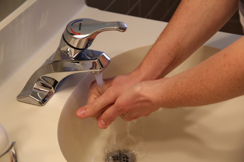 wash, sink, sanitary, cleaning, household equipment, indoors, healthy lifestyle, close-up, person, washroom, motion, lifestyles, faucet, hand, cleanliness