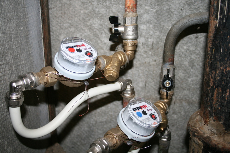 control, indoors, industry, pipe - tube, fuel and power generation, machine valve, flowmeter, close-up, gauge, pipeline, metal, machine part, high angle view