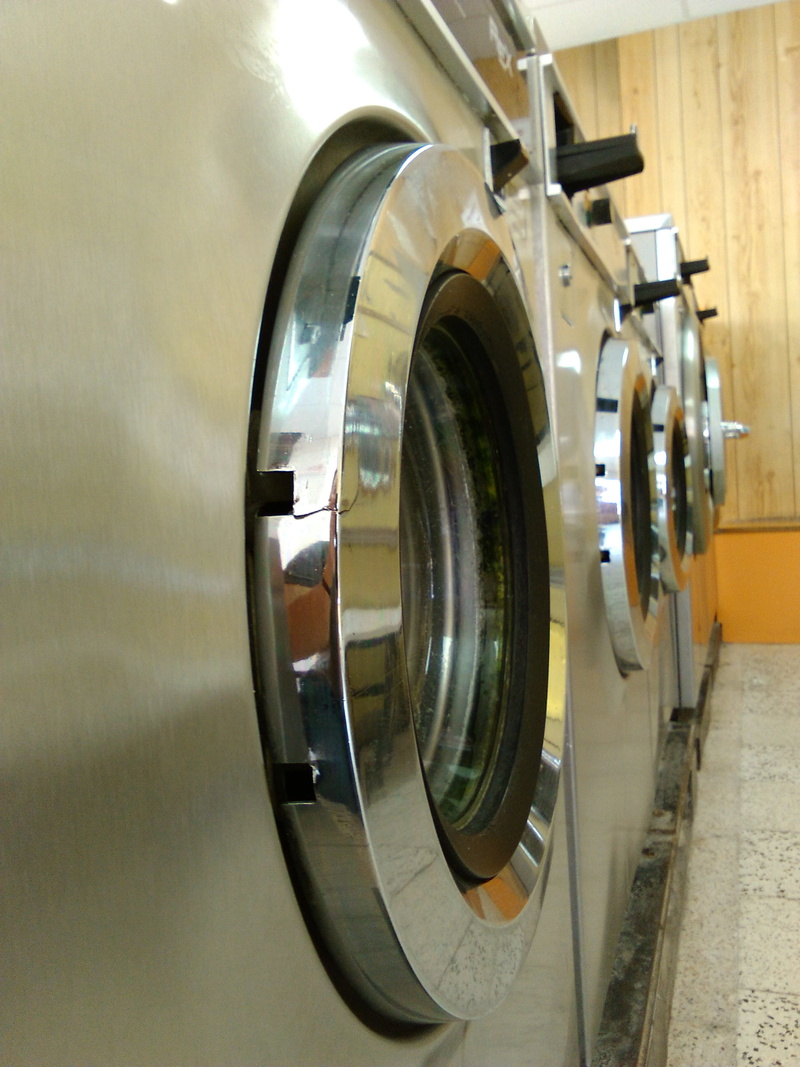 steel, bendix, lifestyles, hygiene, door, laundrette, laundromat, seat, united kingdom, hull, major household appliance, machinery, washing machine, tiles