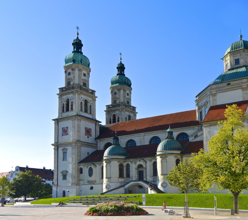 clear sky, nature, tree, building exterior, place of worship, st lorenz basilica, religion, kempten, sky, no people, dome, building, kirchplatz, residence
