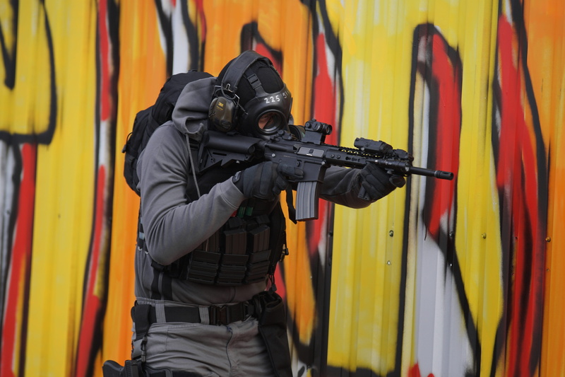 clothing, one person, holding, standing, day, security, replica airsoft, the army, adult, airsfot, front view, airsoftguns, 5K, militaria, specna arms