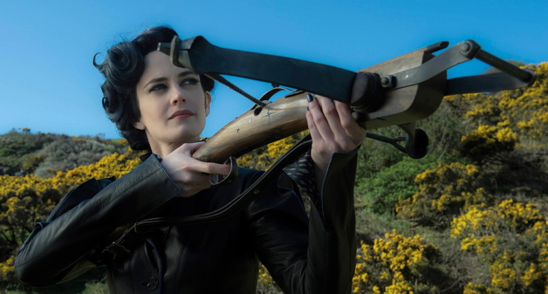 women, portrait, 1080P, beautiful woman, young adult, adult, looking, land, clothing, waist up, leisure activity, nature, holding, one person, miss peregrines home for peculiar children hd  download