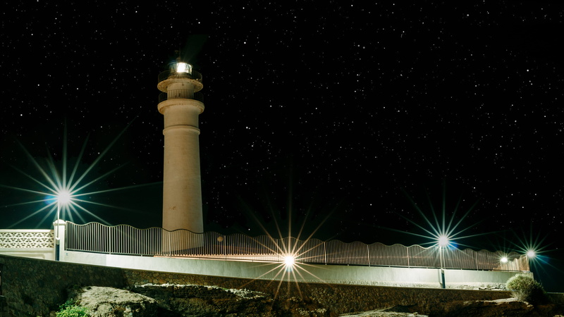 light - natural phenomenon, architecture, sky, long exposure, outdoors, light beam, building, no people, built structure, lighting equipment, faro torrox