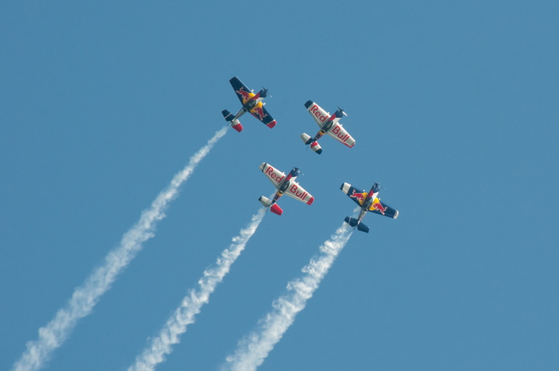 aircraft, propeller, flight staffel, sky, transportation, skill, motion, 2K, smoke, wings, vapor trail, cooperation, air show, flying, motor, performance