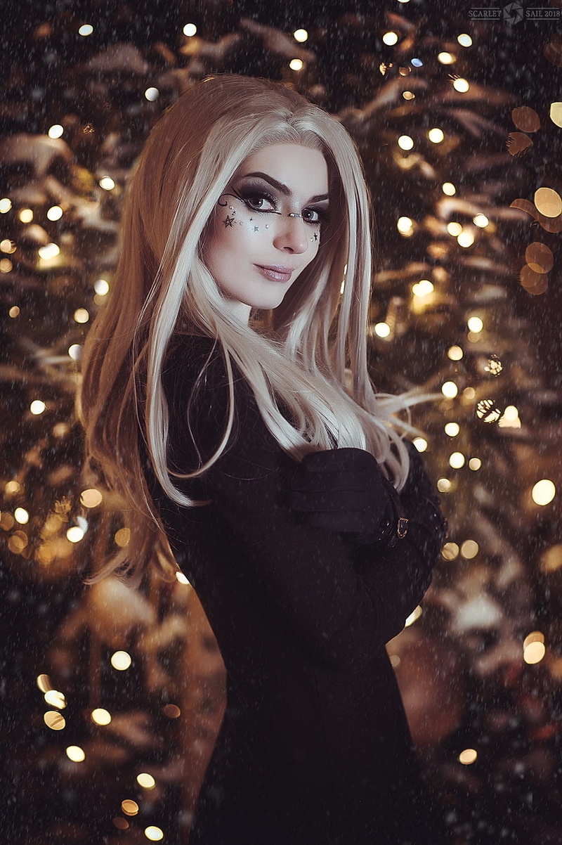 dyed hair, watermarked, women, lights, stars, looking at viewer, long hair, 720P, gloves, vertical, Scarlet Sails, standing, makeup, bokeh, lipstick, eyeshadow