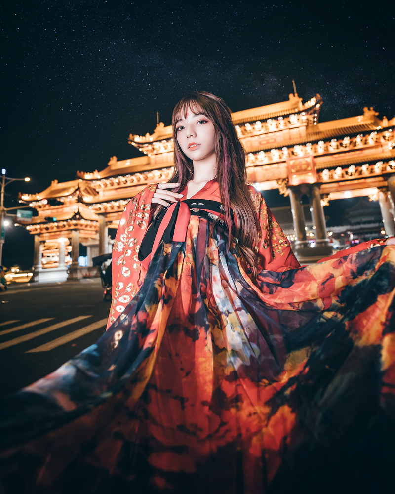 stars, standing, Asian, long hair, dyed hair, model, makeup, urban, dress, women, 1080P, looking at viewer, city