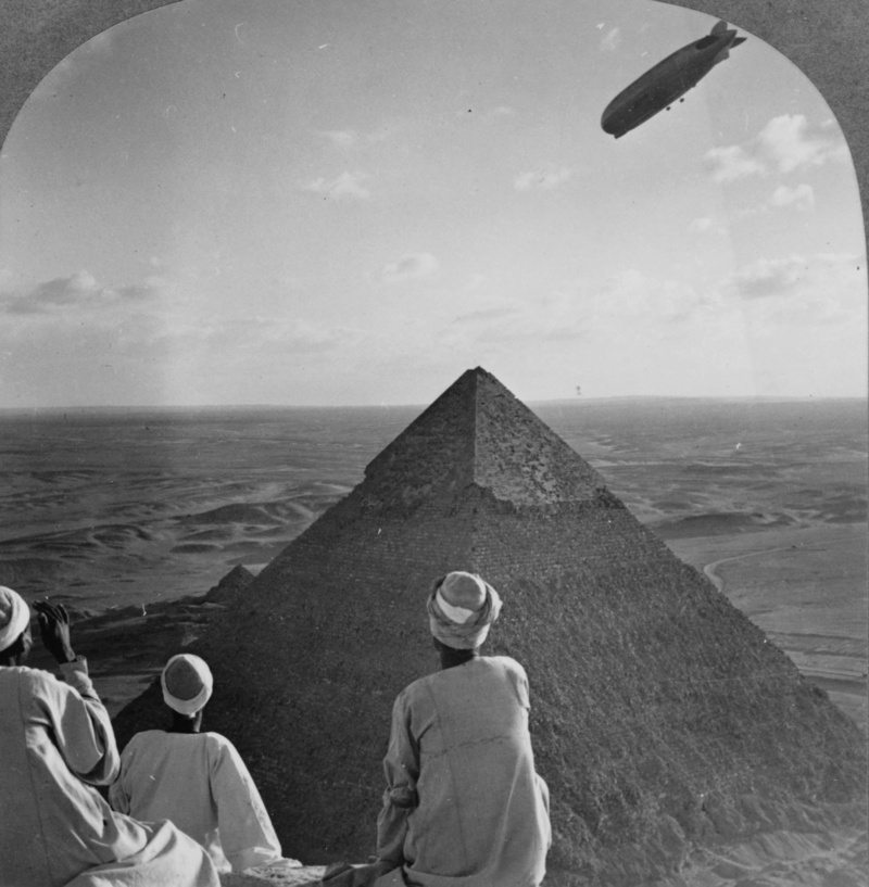 cloud - sky, great, graf zeppelin, rear view, scenics - nature, water, egypt, horizon, pyramid, land, leisure activity, two people, sea, gizeh, giza, real people