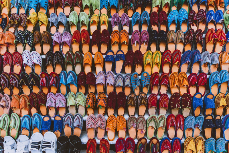 backgrounds, abundance, assorted, slip on, pairs, footwear, color, for sale, lot, store, leather, flat shoe, order, slipper, arrangement, fashion, side by side