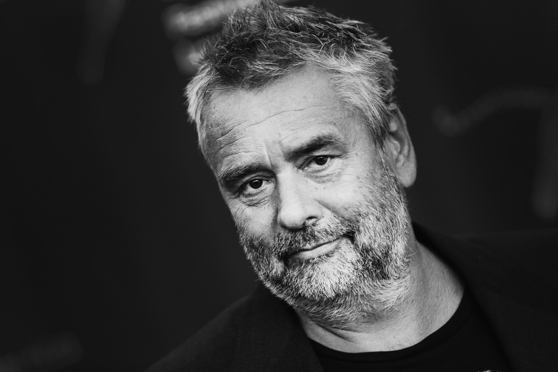 portrait, black background, headshot, eyebrow, contemplation, senior adult, senior men, adult, mature men, males, producer, real people, wrinkled, close-up