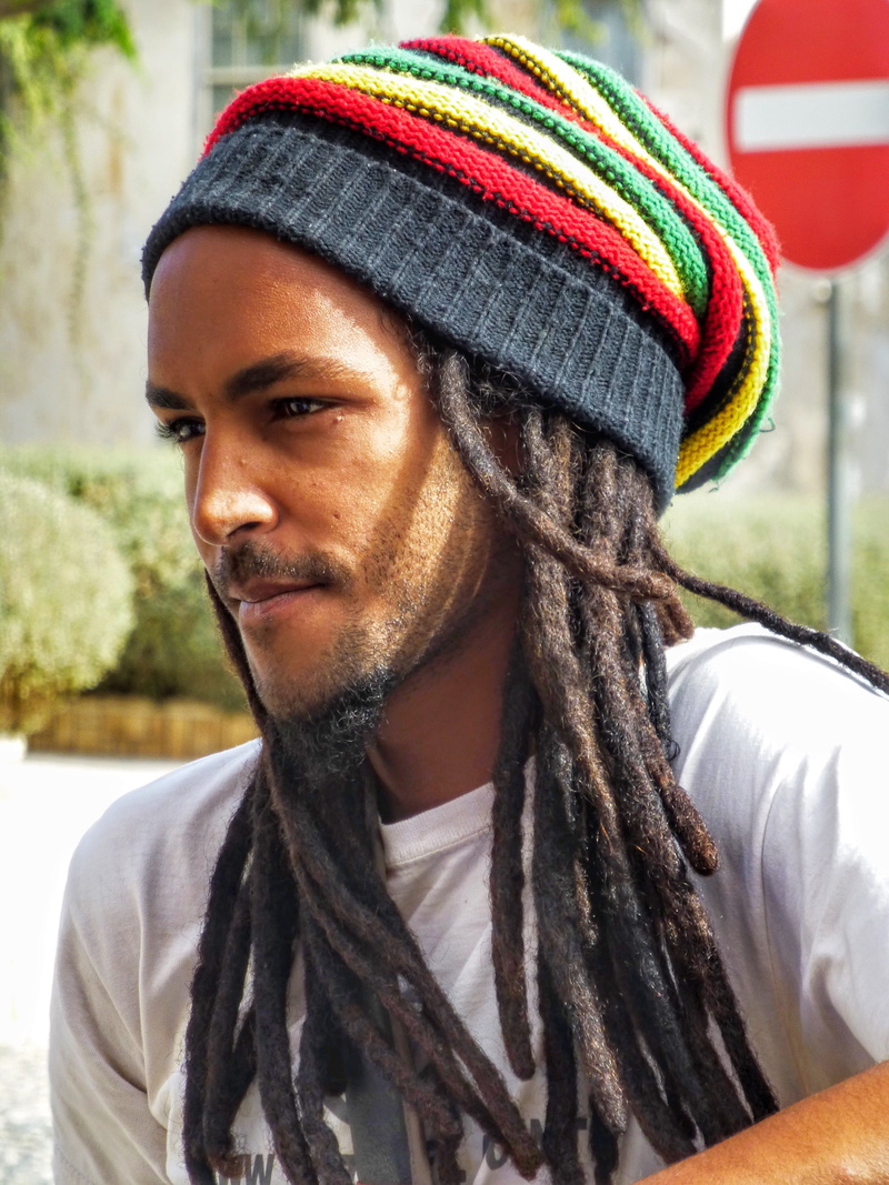 warm clothing, beard, looking, focus on foreground, africa, headshot, boa vista, young adult, real people, clothing, young men, thoughtful, cabo verde