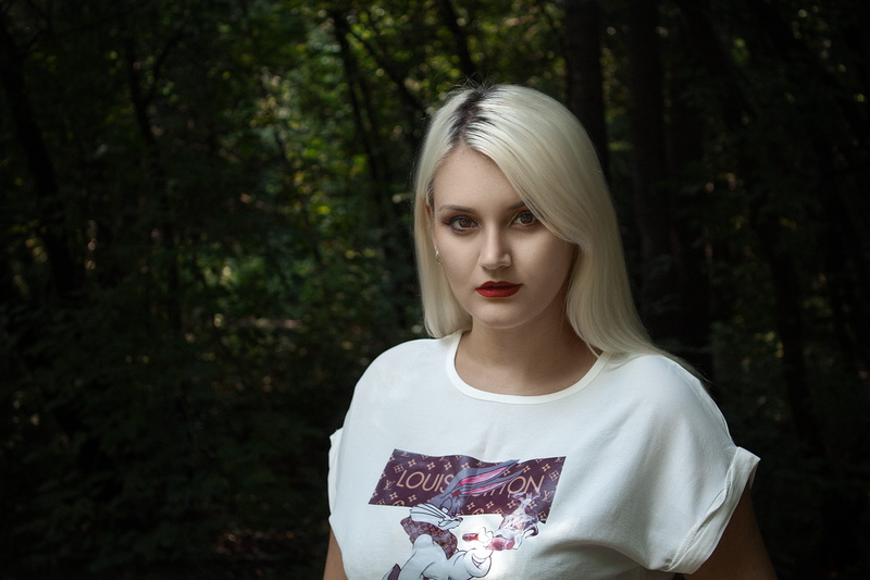 russian, girl, portrait, hairstyle, model, leisure activity, dyed hair, 5K, photoshoot, person, fashion, beautiful woman, tattoo, chocolate lipstick, style
