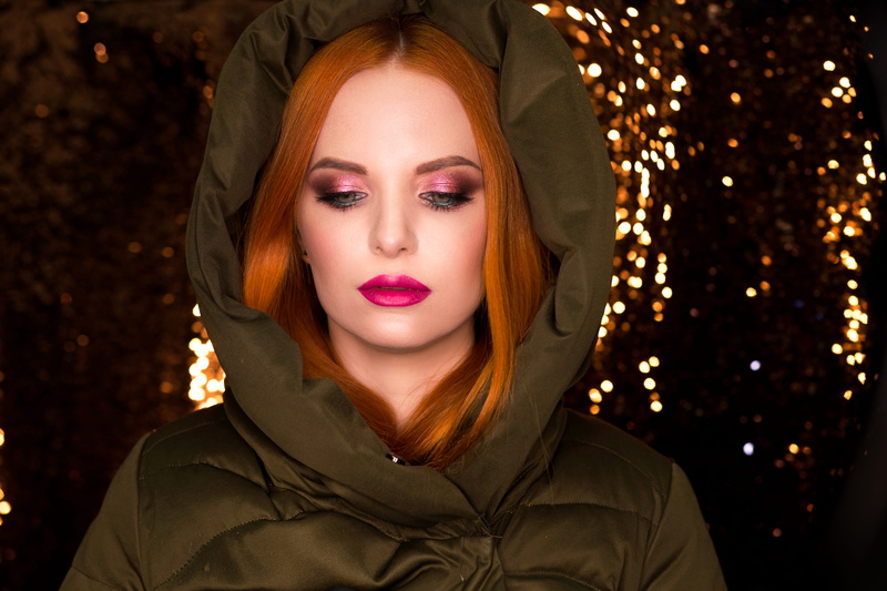 looking at camera, lights, headshot, winter, green, grown up, charm, hood, lifestyles, one, beauty, pomade, make-up, women, eye shadow, redhead, hair, beautiful woman