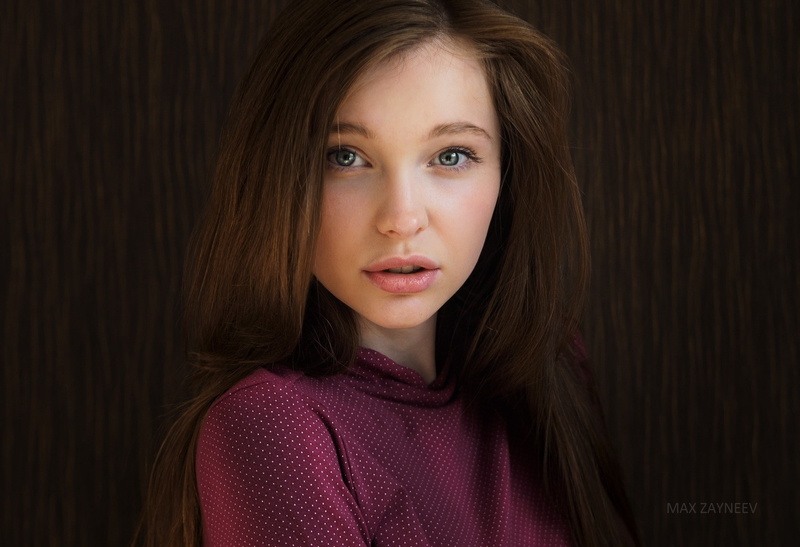 portrait, face, model, Max Zayneev, 1080P, simple background, women, Christina Vostruhina