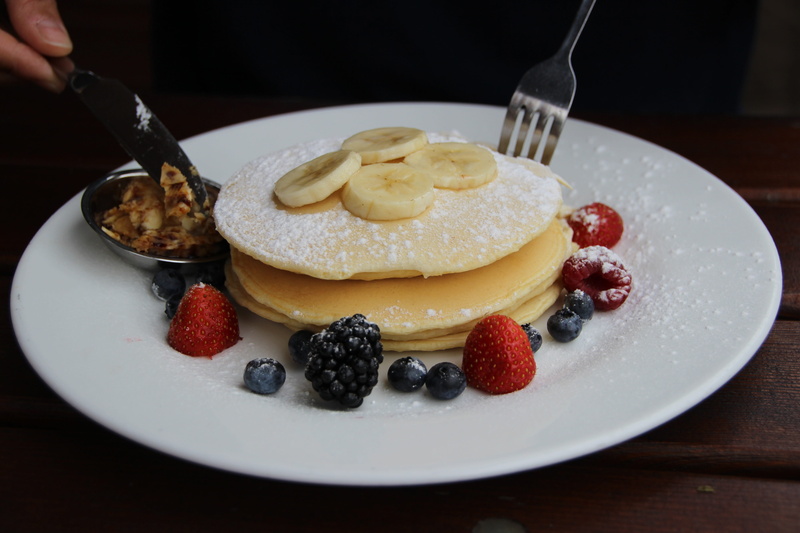 pancake, eating utensil, breakfast, blueberry, bake, ready-to-eat, indoors, egg, sweet food, baked, freshness, plate, 5K, food, coffee, healthy eating
