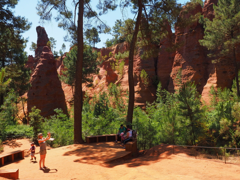 mixture, red ocher, shadow, real people, colorful, bright, desert, ocher mine, forest, travel, provence, men, provence-alpes-côte dazur, arrondissement apt