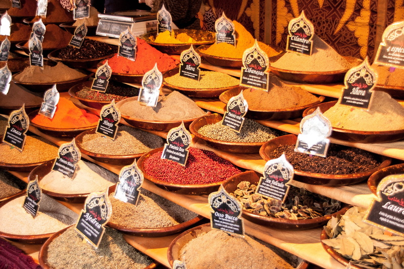 paprika, asian, curry, choice, variation, hat, store, large group of objects, cooking, pepper, food, retail, colorful, chili, condiment, high angle view