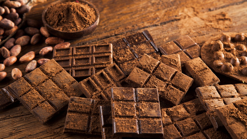 brown, cocoa, spice, food, chocolate, abundance, sweetness, 4K, table, full frame, ingredient, chocolate bar, temptation, cinnamon, indulgence, wood - material